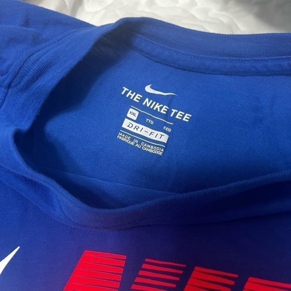 Nike xxl men short sleeve shirt blue red green yellow bundle - Picture 11 of 11